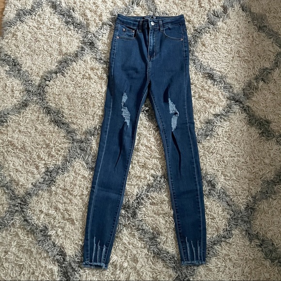 NWOT Pretty Little Thing High Waist Skinny Jean 4 - Picture 1 of 8